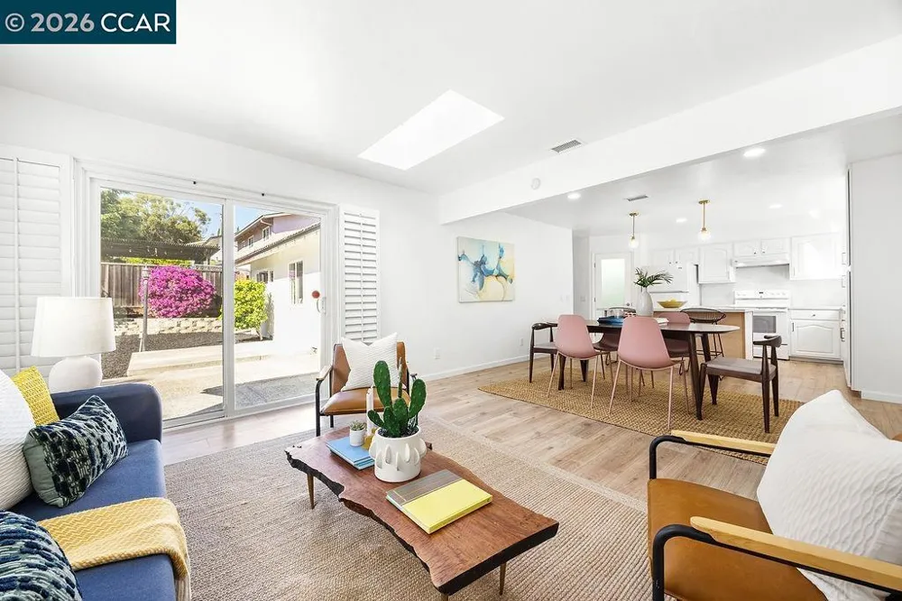 2135 Via Alta Benicia, CA 94510