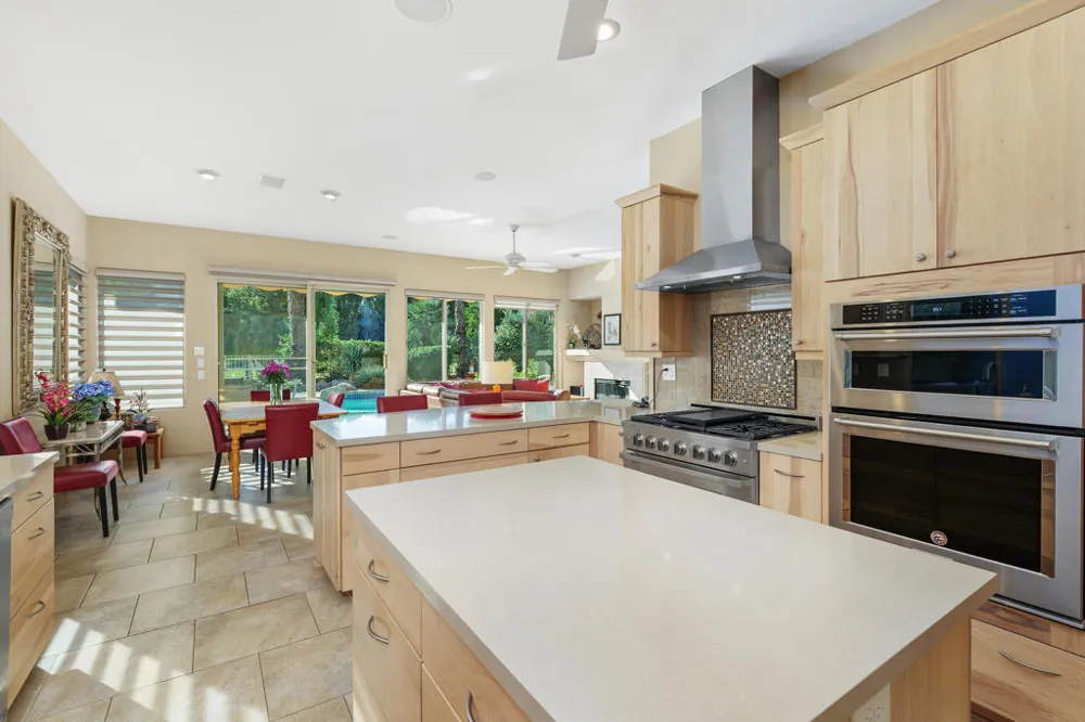 223 Kavenish Drive Rancho Mirage, CA 92270