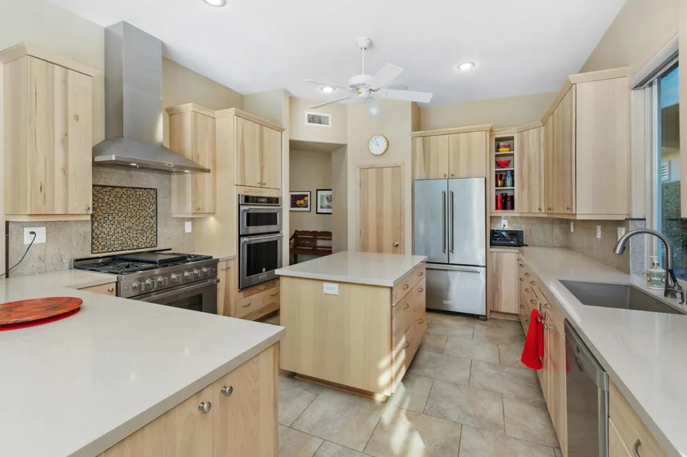 223 Kavenish Drive Rancho Mirage, CA 92270