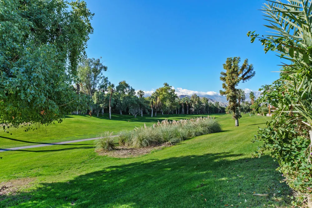 223 Kavenish Drive Rancho Mirage, CA 92270