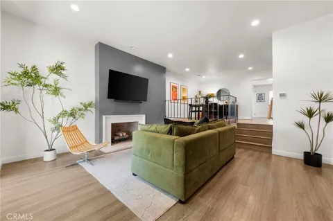 1028 Palo Verde Avenue