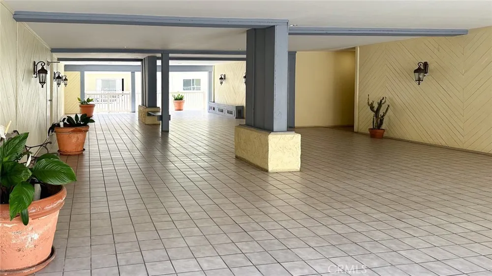 1707 Pacific Coast #507 Hermosa Beach, CA 90254