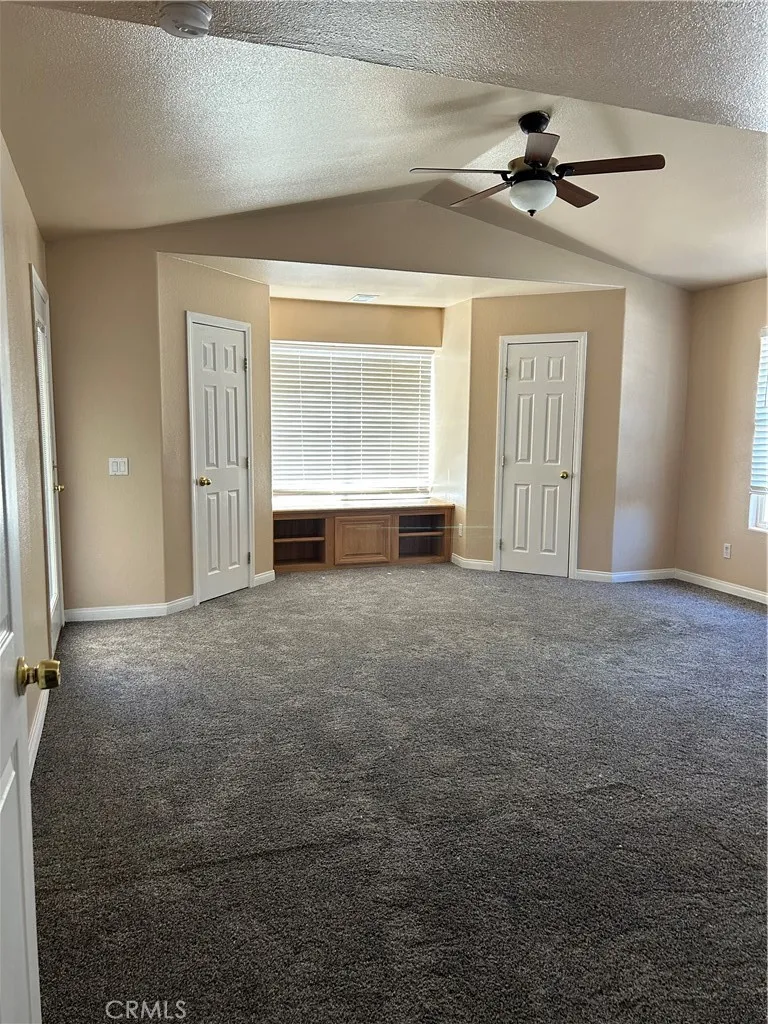 13955 Okesa Apple Valley, CA 92307