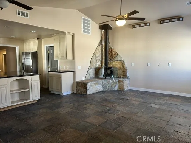 13955 Okesa Apple Valley, CA 92307