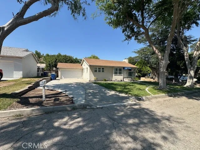 734 Lee San Bernardino, CA 92405