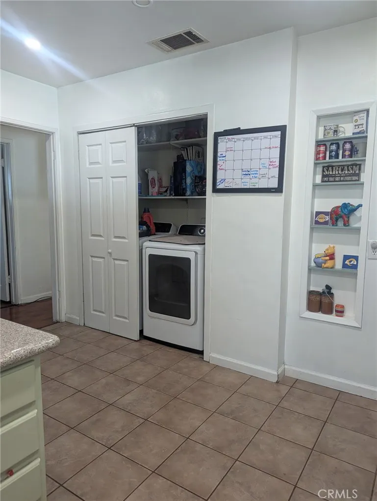 734 Lee San Bernardino, CA 92405
