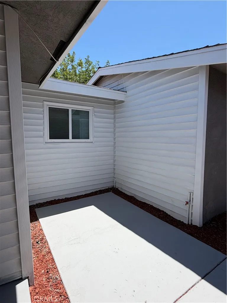 1505 Church Barstow, CA 92311