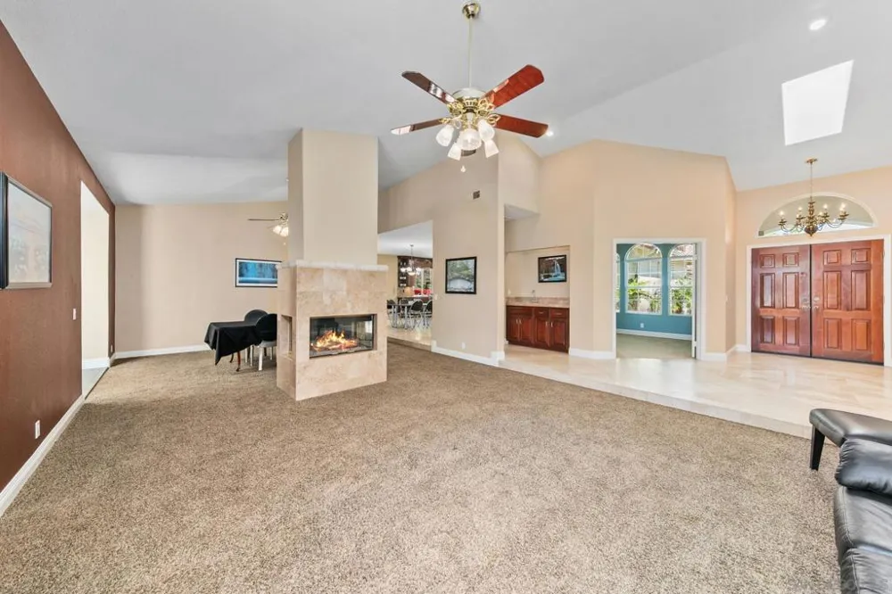 2389 Victoria Circle Alpine, CA 91901