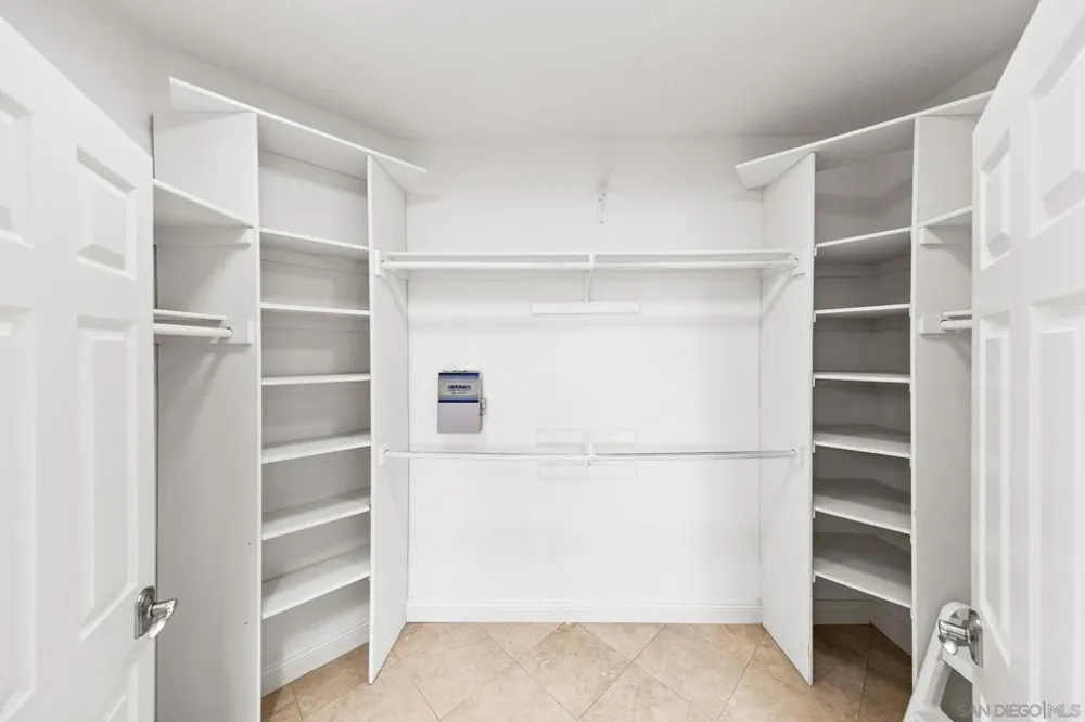 2389 Victoria Circle Alpine, CA 91901