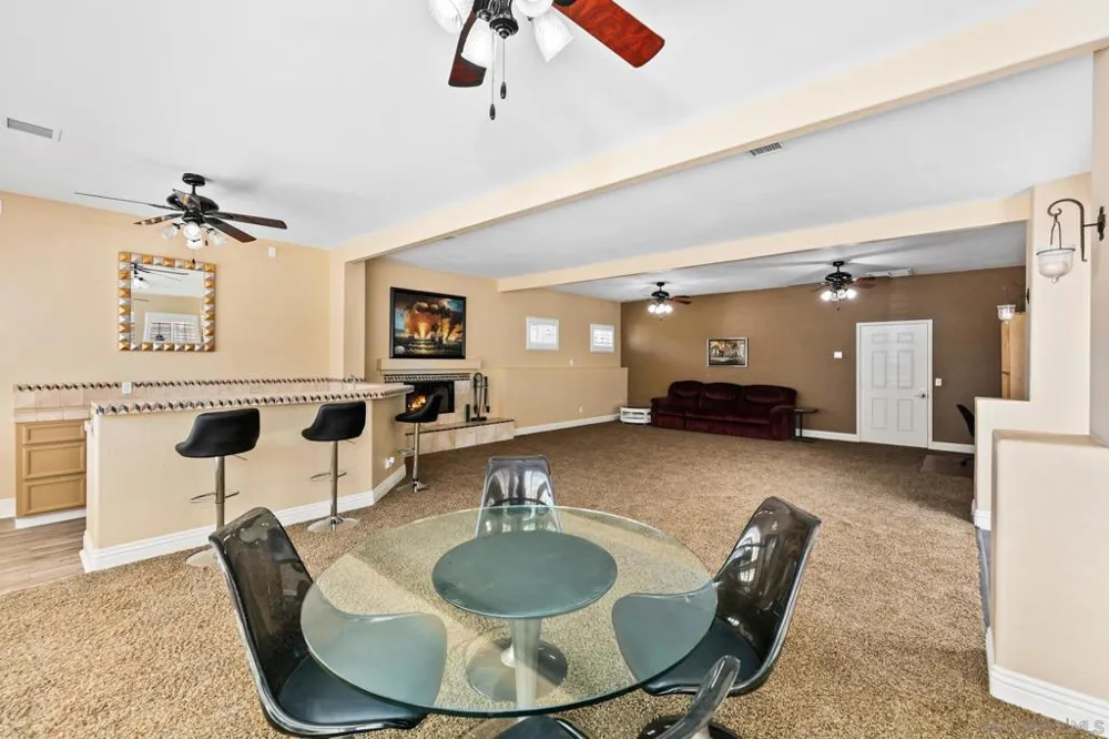 2389 Victoria Circle Alpine, CA 91901