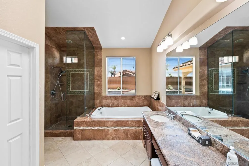2389 Victoria Circle Alpine, CA 91901