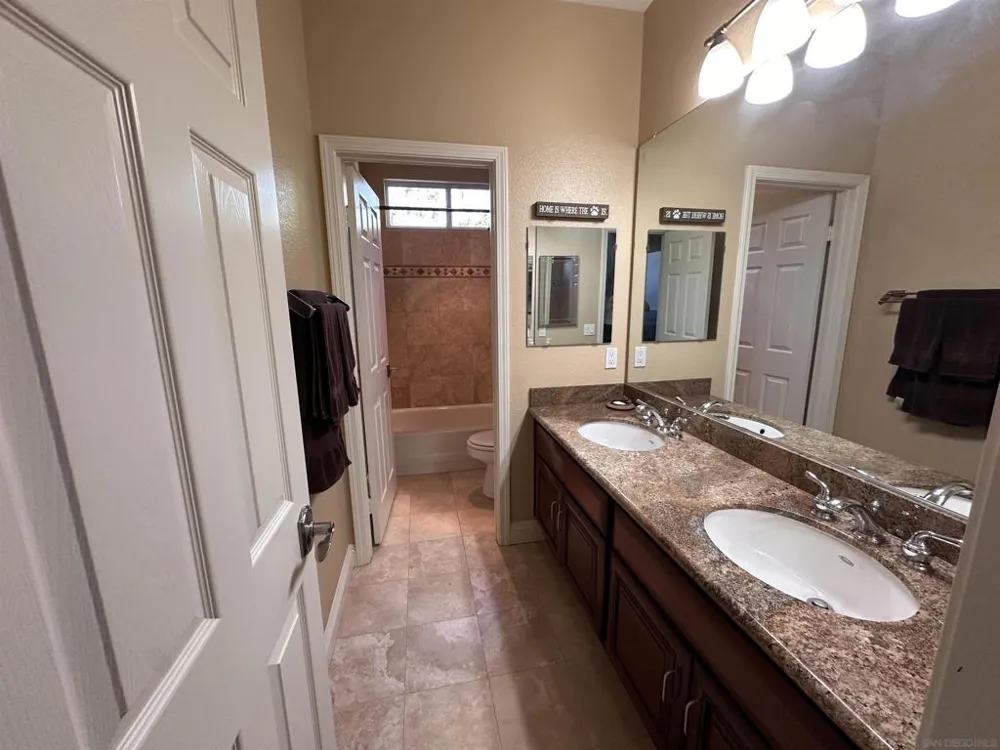 2389 Victoria Circle Alpine, CA 91901