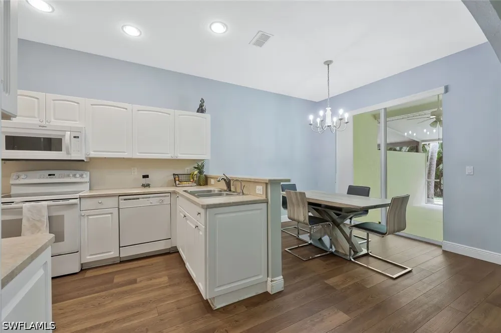 Berkshire Pines Drive Naples, FL 34104