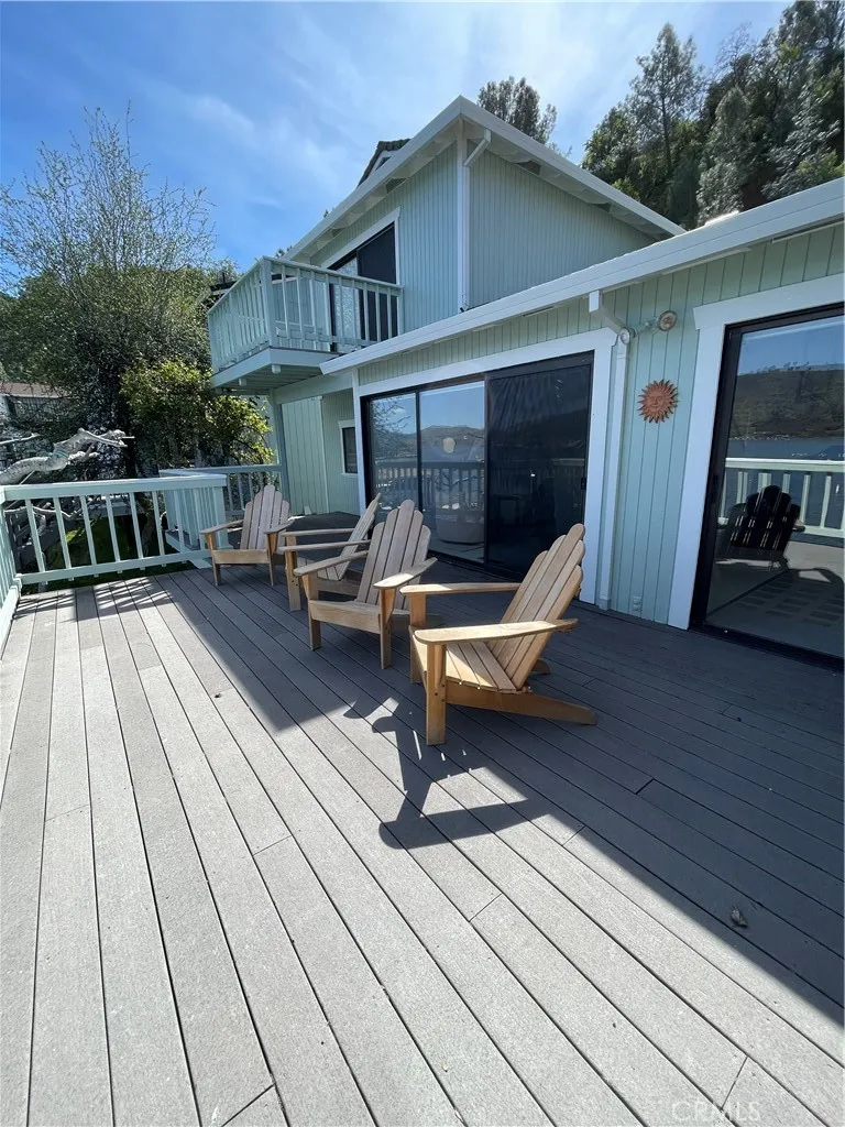 9511 Windflower Pt Clearlake, CA 95422