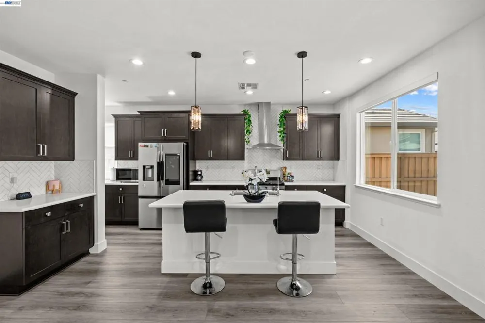 3482 Dobbins Ct Lathrop, CA 95330
