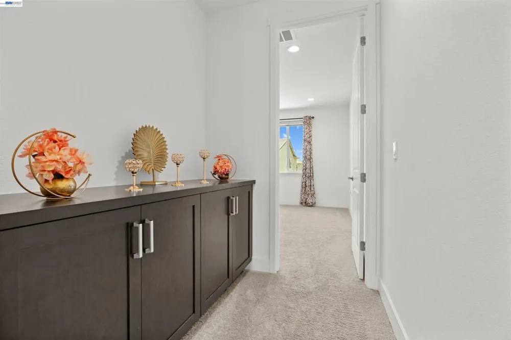 3482 Dobbins Ct Lathrop, CA 95330