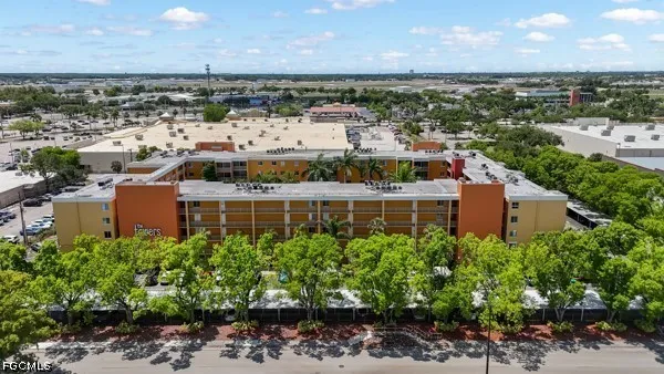 E Mall Drive #516 Fort Myers, FL 33901