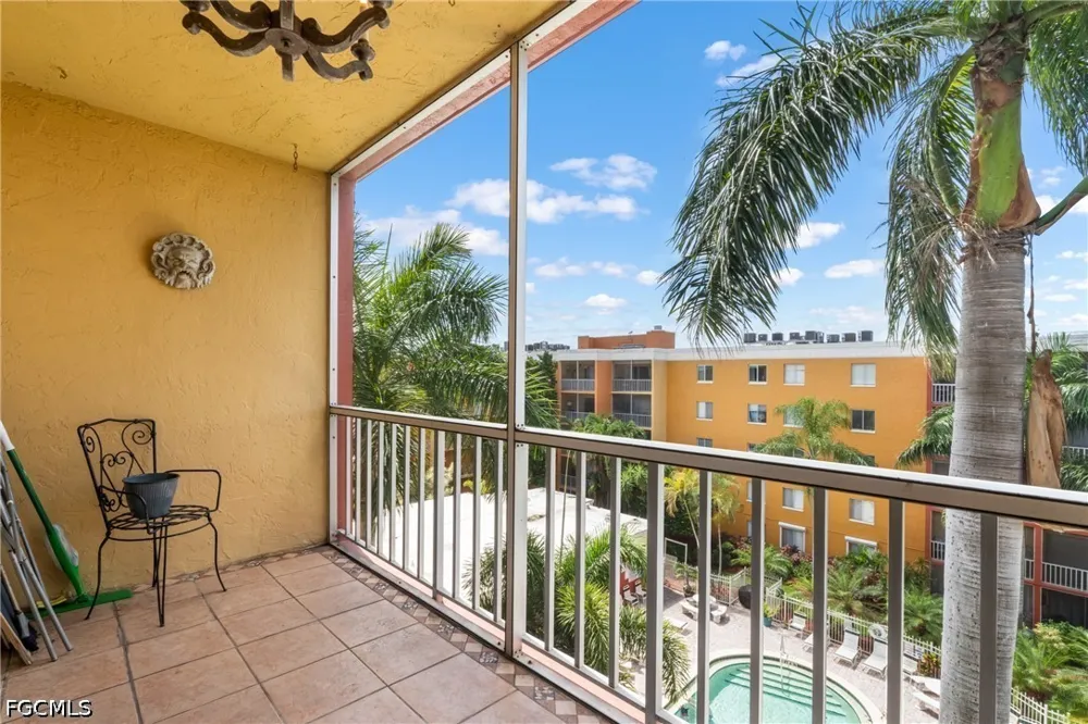 E Mall Drive #516 Fort Myers, FL 33901