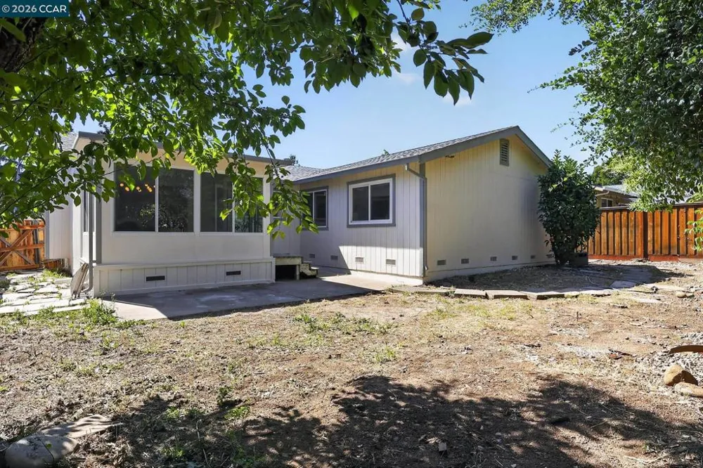 19036 Junipero Serra Drive Sonoma, CA 95476