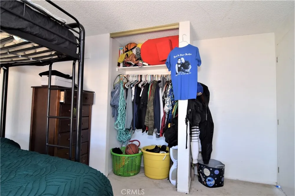 10140 Arrow Littlerock, CA 93543