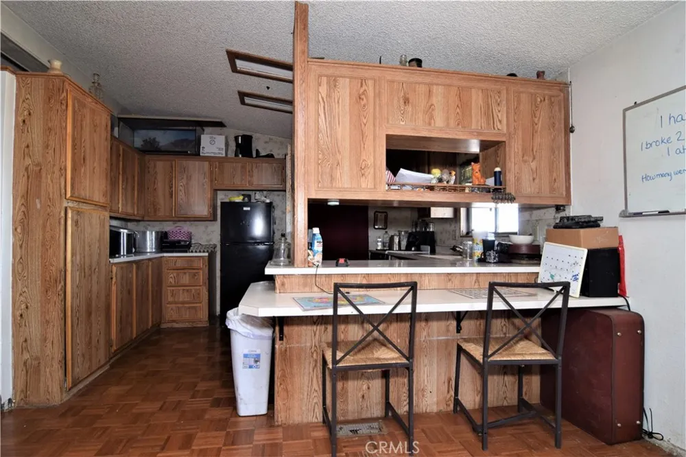 10140 Arrow Littlerock, CA 93543
