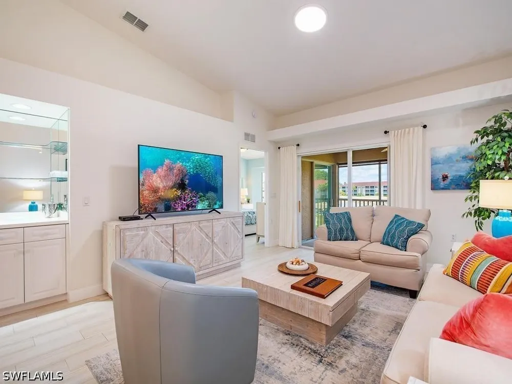Cypress Trace Circle #2226 Naples, FL 34119