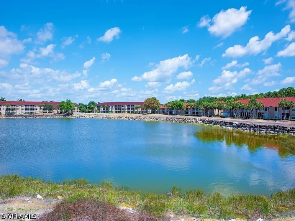 Cypress Trace Circle #2226 Naples, FL 34119