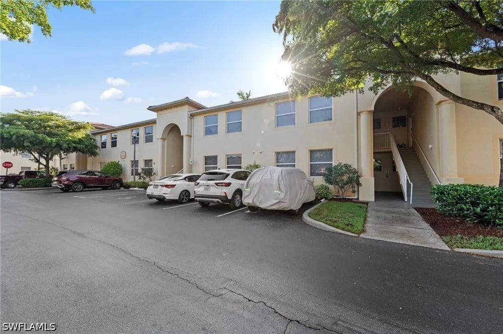 Bellasol Circle #1114 Fort Myers, FL 33916