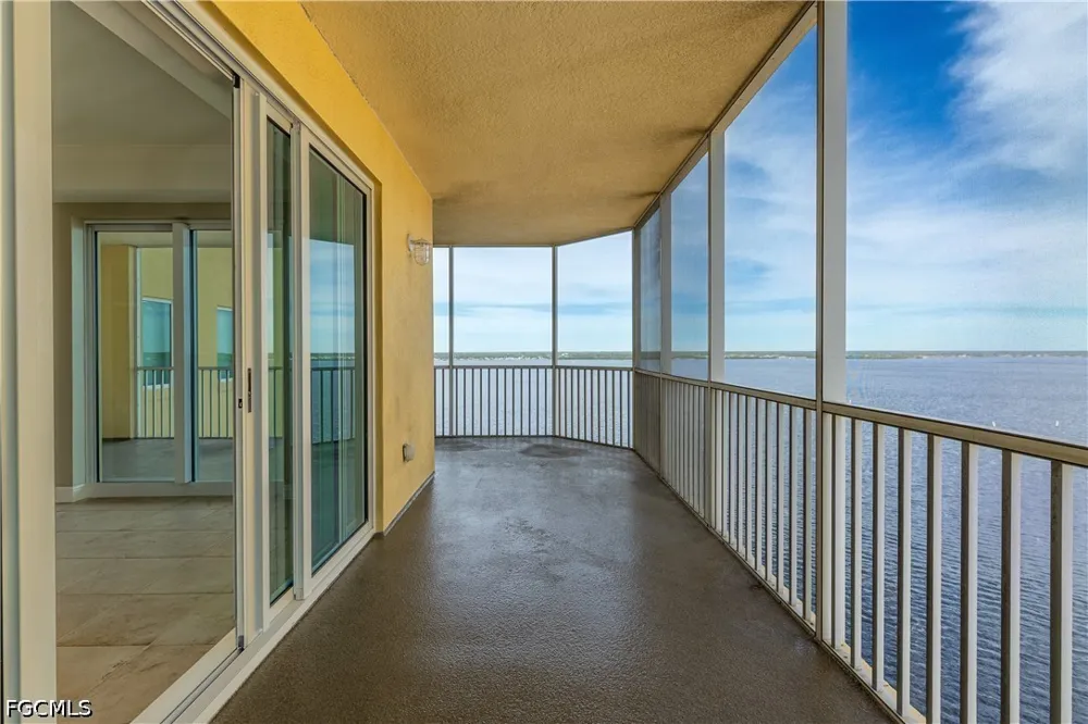 1st Street #1406 Fort Myers, FL 33916