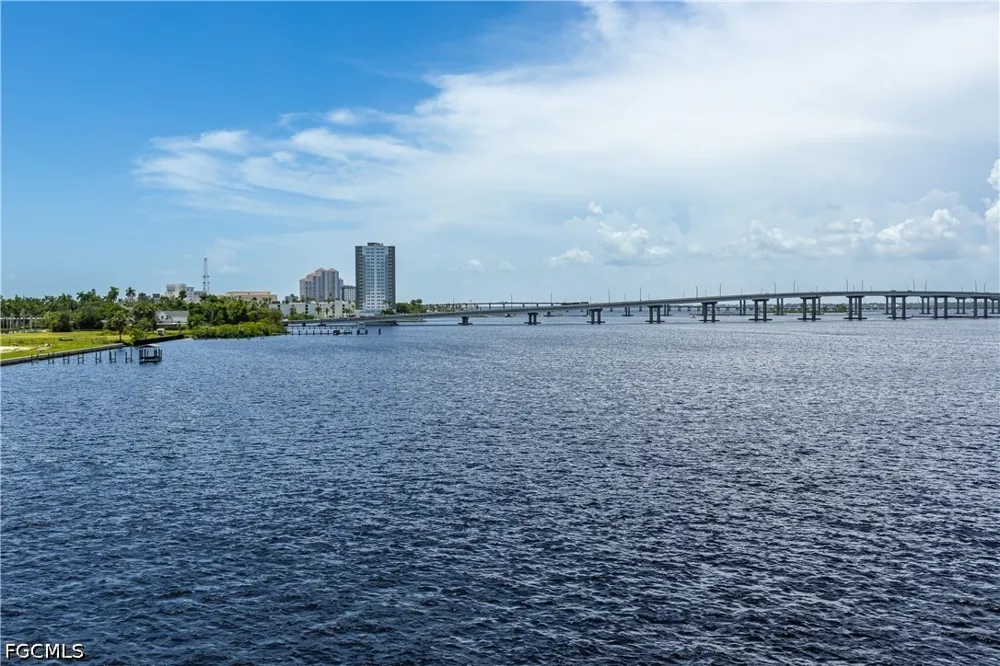 1st Street #1406 Fort Myers, FL 33916