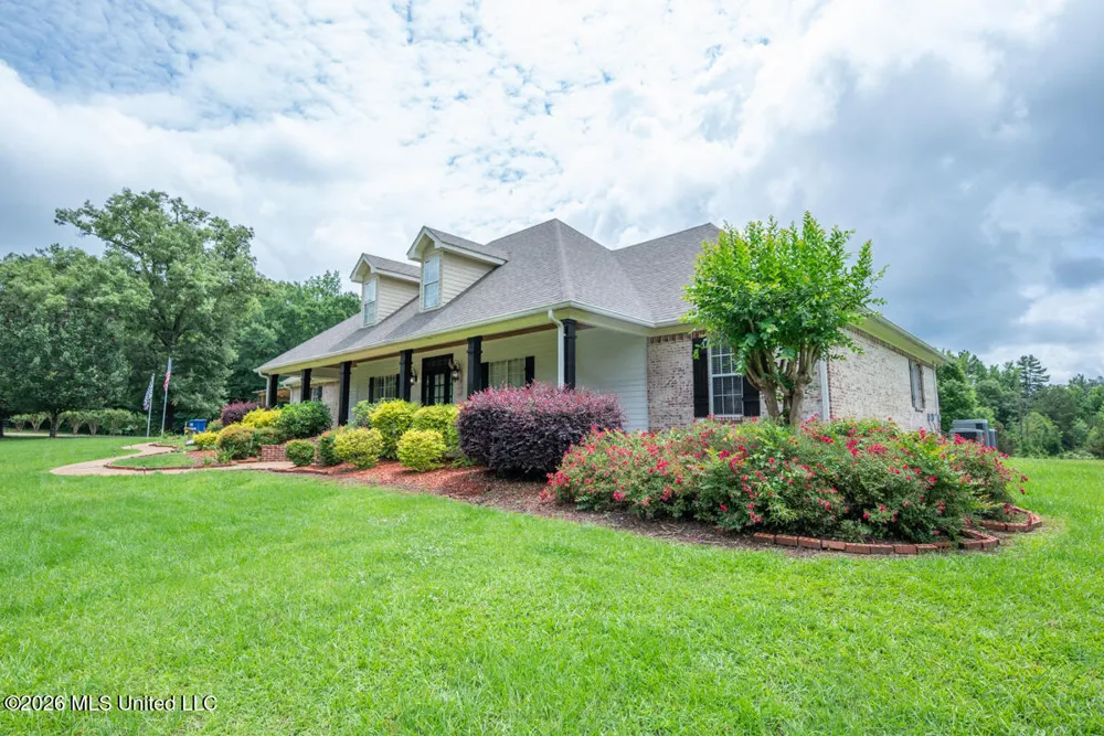 1529 Lower Milligan Springs Road Kilmichael, MS 39747