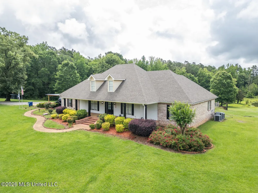 1529 Lower Milligan Springs Road Kilmichael, MS 39747
