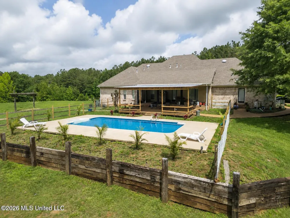 1529 Lower Milligan Springs Road Kilmichael, MS 39747