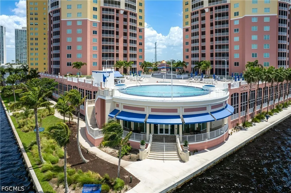 1st Street #1404 Fort Myers, FL 33916