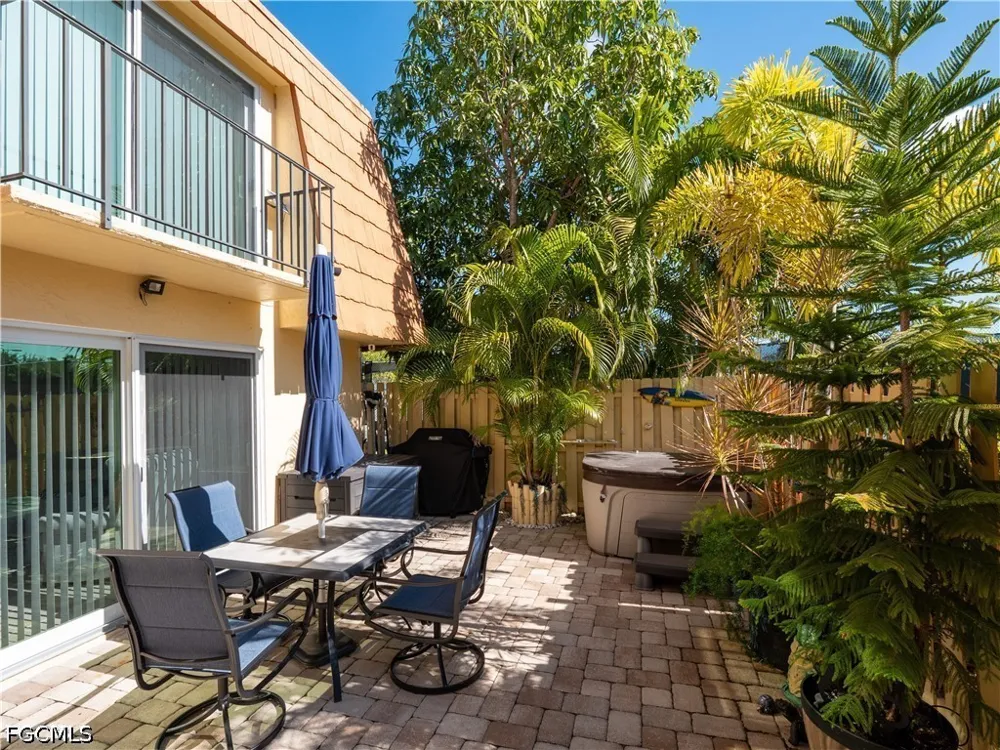 Park Meadows Drive #2 Fort Myers, FL 33907