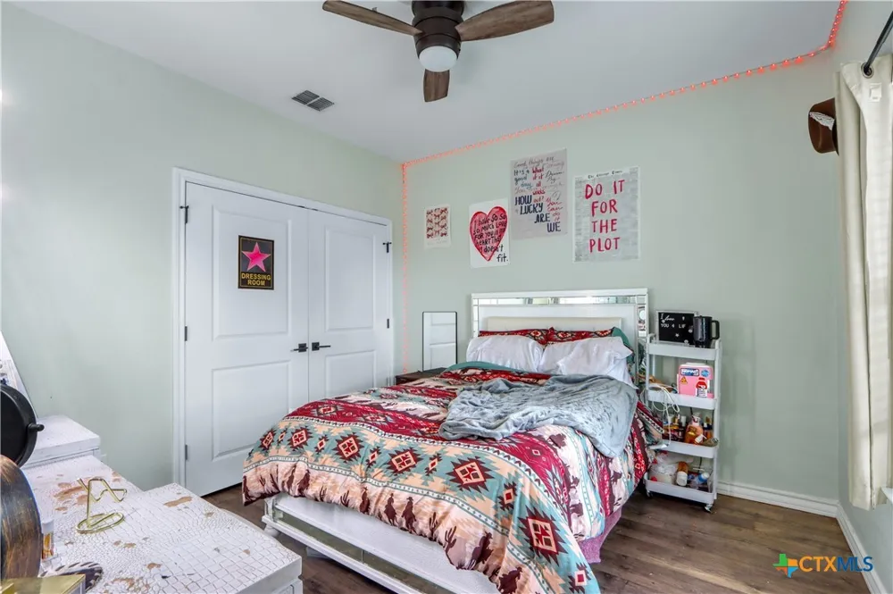 145 Navarro Crossing Seguin, TX 78155