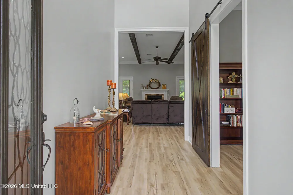 1034 W Mchenry Road McHenry, MS 39561