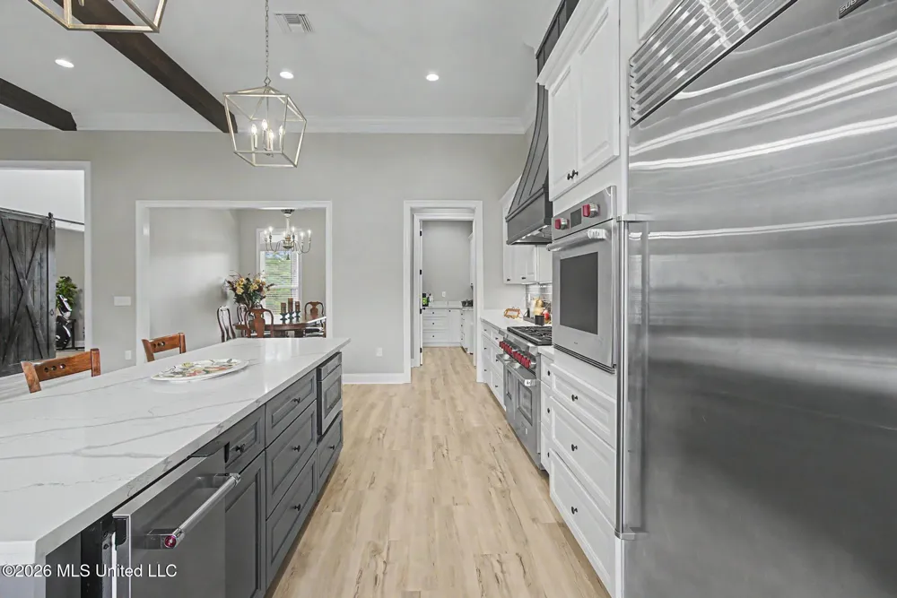 1034 W Mchenry Road McHenry, MS 39561