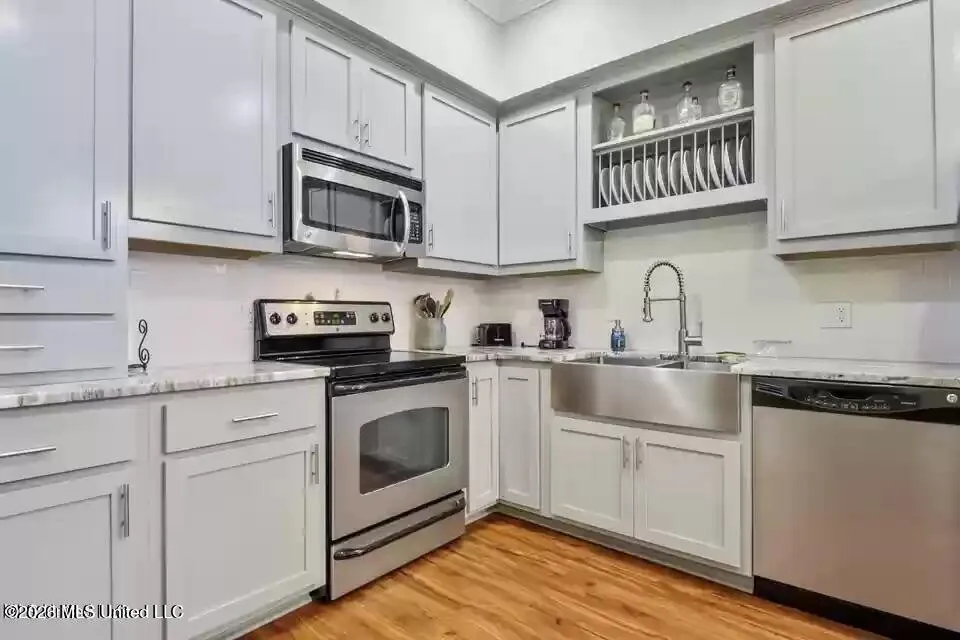 699 Dunbar Avenue Bay Saint Louis, MS 39520