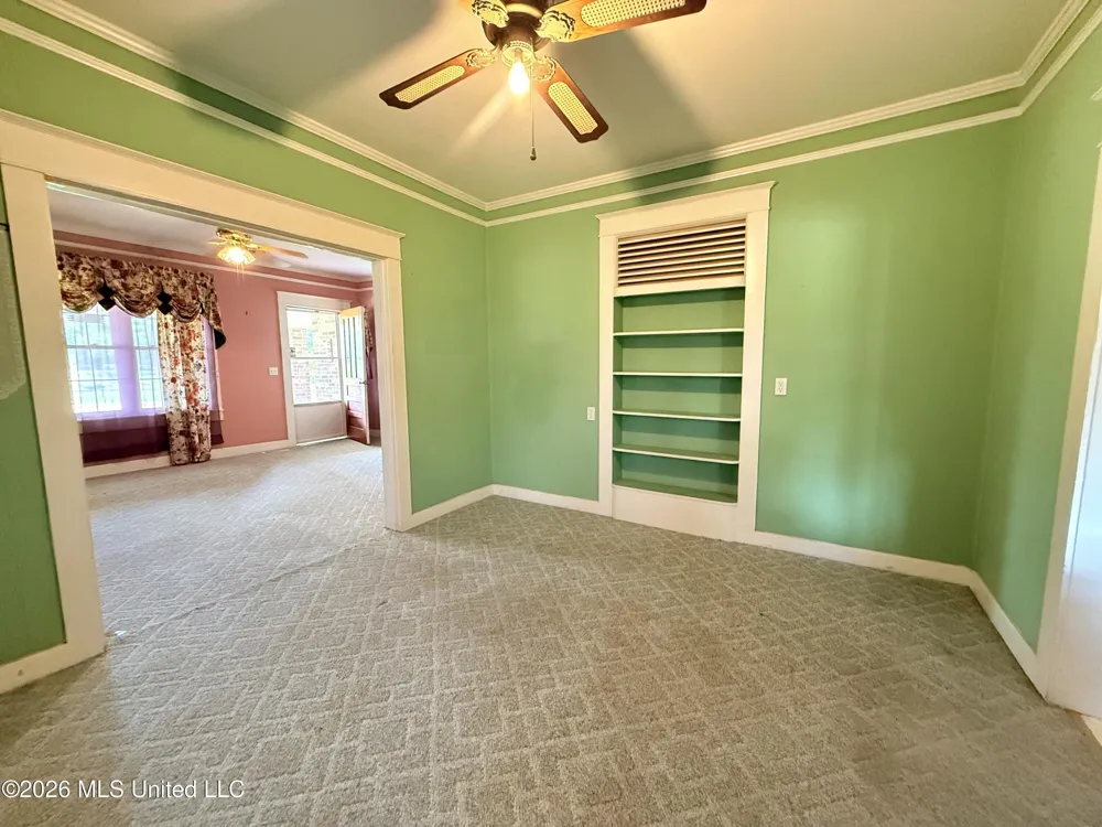 400 Newton Street Crystal Springs, MS 39059