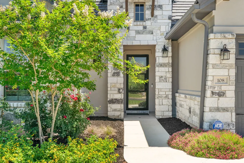 108 Oak Trail Drive Georgetown, TX 78628