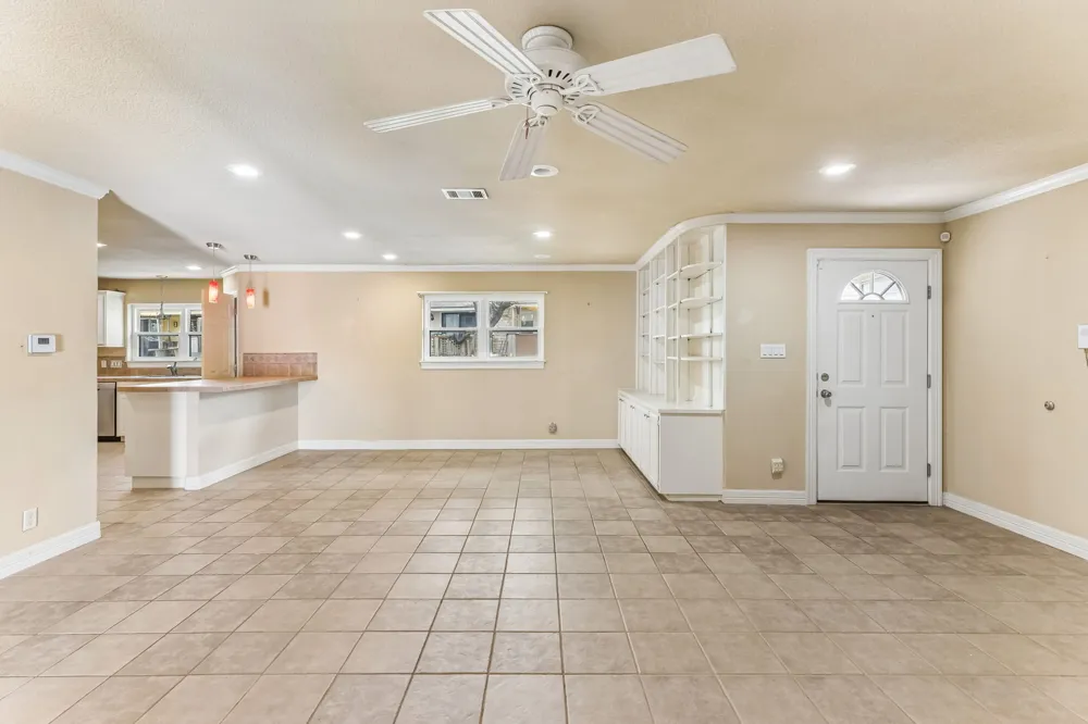 1919 American Drive #B-110 Lago Vista, TX 78645