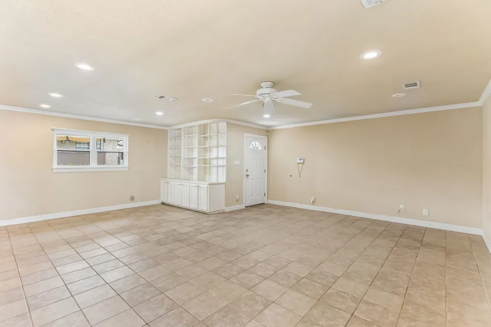 1919 American Drive #B-110 Lago Vista, TX 78645