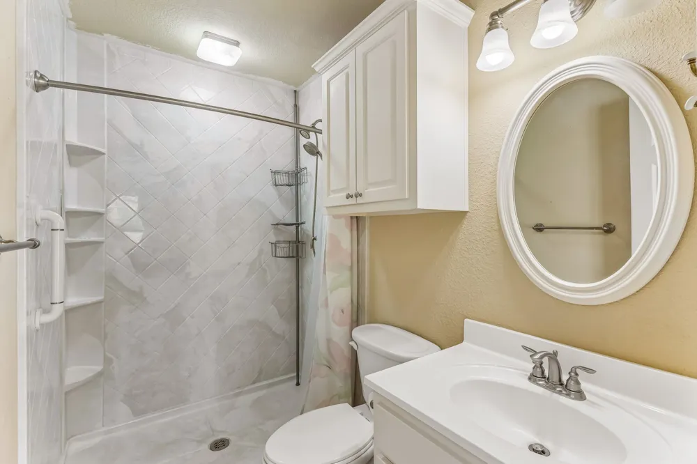 1919 American Drive #B-110 Lago Vista, TX 78645