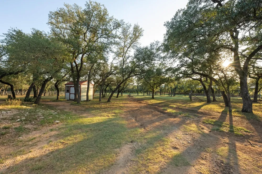 5200 Bell Springs Road Dripping Springs, TX 78620