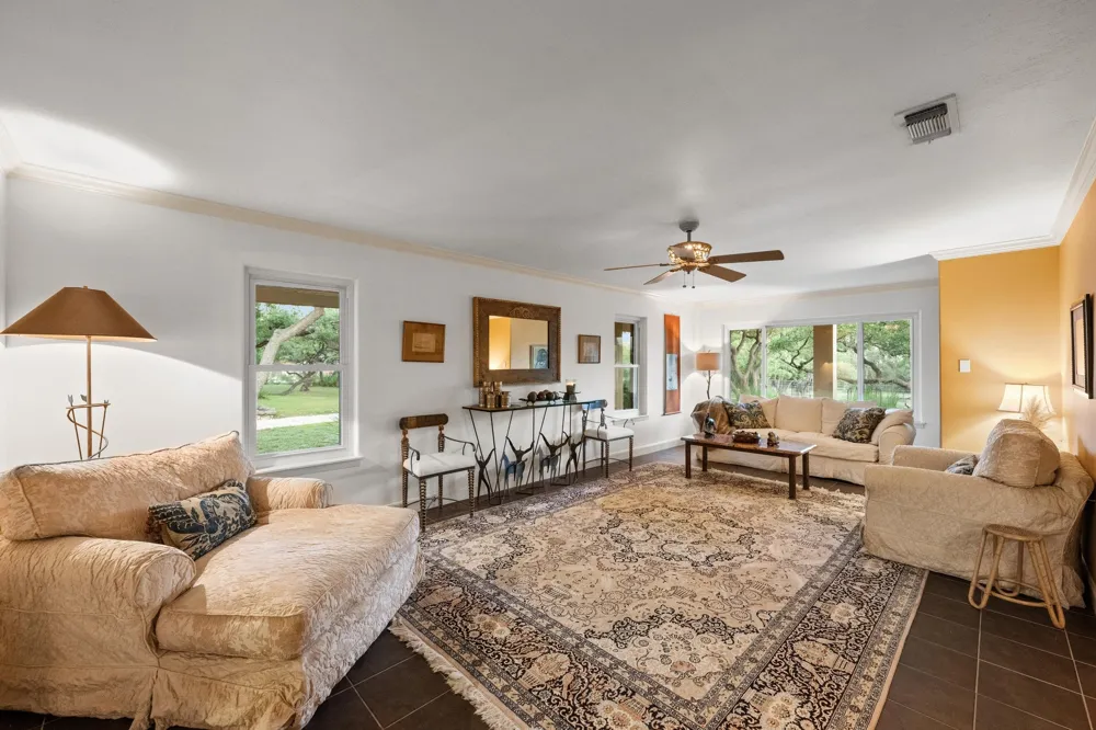 5200 Bell Springs Road Dripping Springs, TX 78620