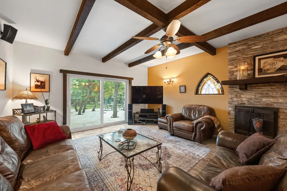 5200 Bell Springs Road Dripping Springs, TX 78620