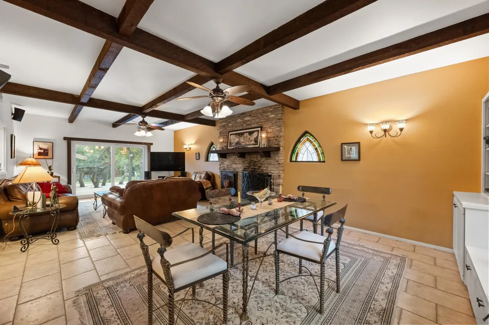 5200 Bell Springs Road Dripping Springs, TX 78620