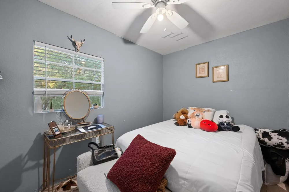 5200 Bell Springs Road Dripping Springs, TX 78620