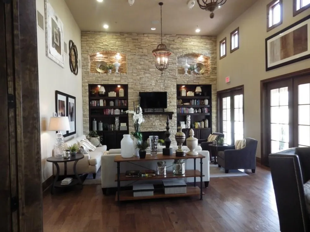 103 Rivalto Circle #1 Lakeway, TX 78734